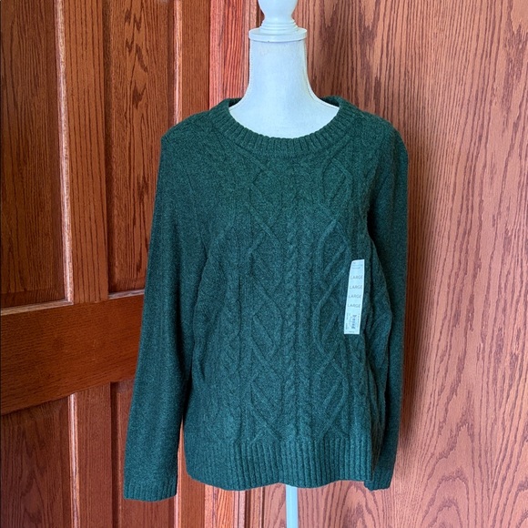 croft & barrow Sweaters - croft & barrow Forest Green Cable Knit Crewneck Sweater